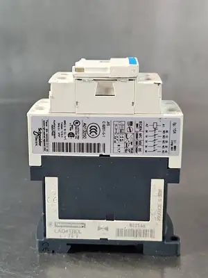 Telemecanique CAD50BL Control Relay 600vac 24vdc (BIN453)