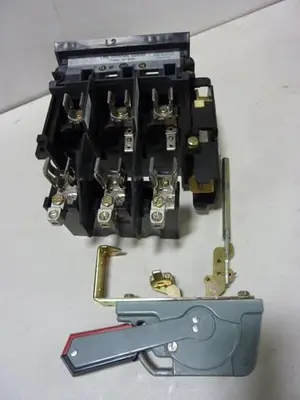 USED ALLEN BRADLEY 1494V-DS30 SER A
