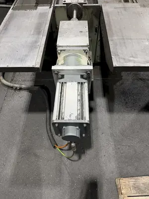 USED DEVLIEG 5K-120