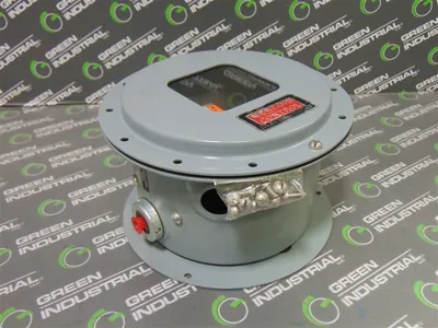 Mercoid Control DPSW 7233-153 RG 61 Differential Pressure Switch 0-10 PSID New NIB
