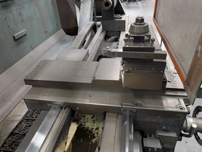 2009 Kuraki PA3512030 Manual Lathe 28" 4-Jaw Chuck; 460/3/60; Apprx. 120" distance between