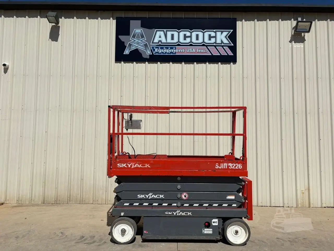 Used 2018 SKYJACK SJIII3226 Scissor Lifters Texas US | Adcock Equipment USA #1519622