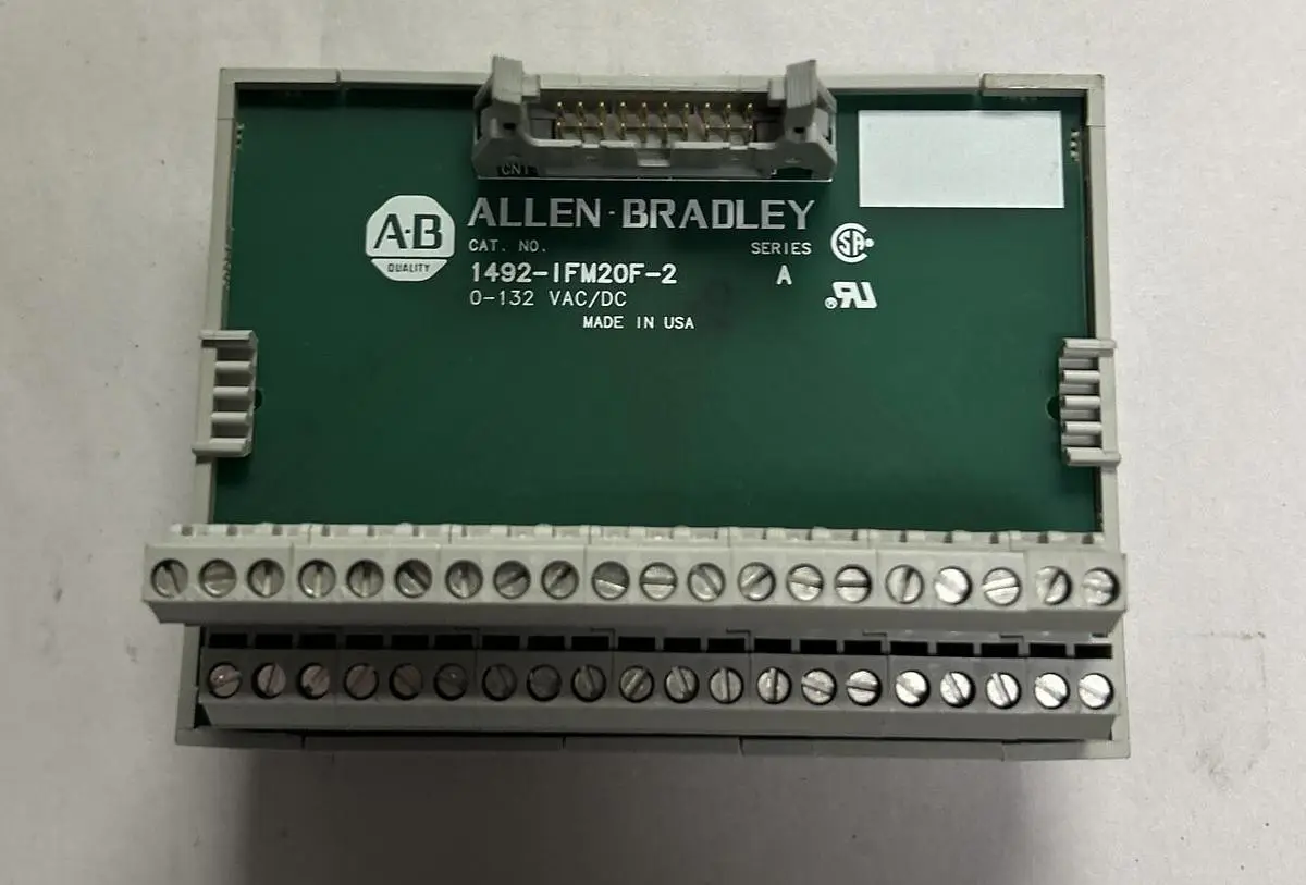USED ALLEN-BRADLEY 1492-IFM20F-2