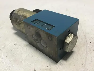 USED BOSCH 0 810 092 133