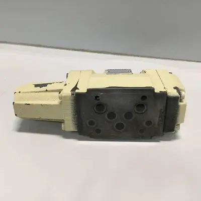 USED REXROTH 4WRZ10W185316A24N9EK4D2M