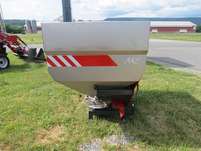 New | in-Stock 2026 BMC SYNTRA 1500 Broadcast Spreaders Pennsylvania US | Zimmerman Farm Service #1410172