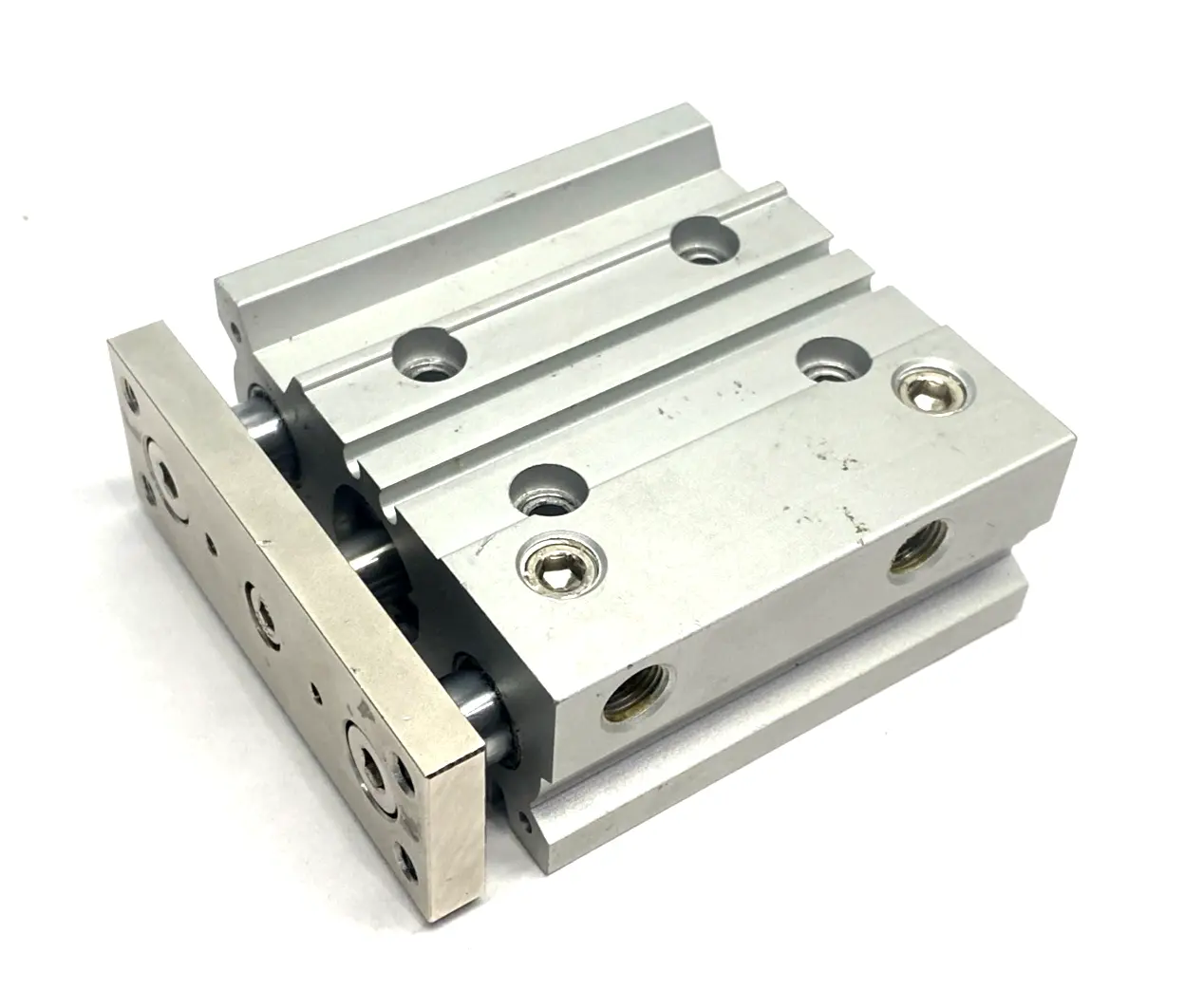 Used SMC MGPM20-40Z Pneumatic Cylinders Michigan US | Maverick Industrial Sales #1414272