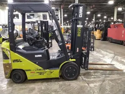 Used 2021 CLARK S25CL Misc Forklifts Ohio US | Russell Equipment #721669