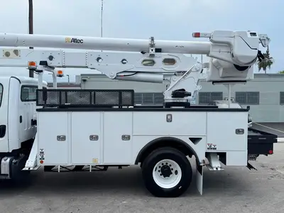Used 2018 FREIGHTLINER M2 106 Tractors & Trailers Florida US | Truck and Van Outlet #1506266