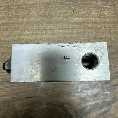 USED FLUID POWER 1PD12-F3-6S