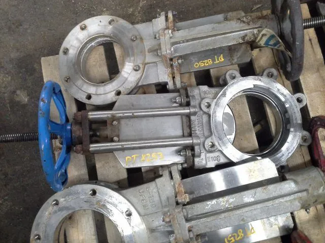 TL 8"-150 Knife Gate Valve, Hand Wheel Operated