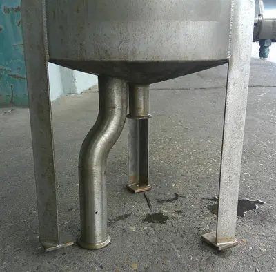 SPC9132  Tank 15 gallon vertical tank, Stainless Steel, conical