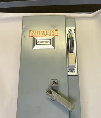 Used SYLVANIA T18TA31603-T46 Industrial Controls Ohio US | Surplus Asset Holdings #1364315