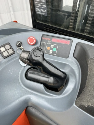 USED 2007 TOYOTA 7BRU18
