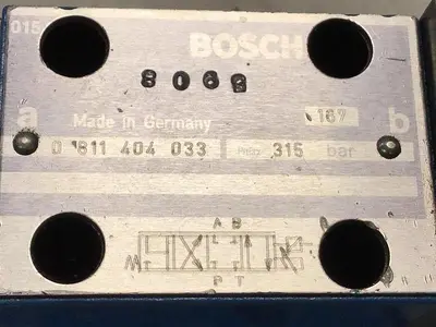 USED BOSCH 0 811 404 033