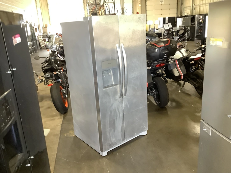 Used FRIGIDAIRE FRSS2323AS4 Refrigerators Michigan US | Miedema Asset Management Group #1321185