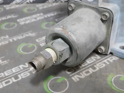 United Electric H122-144 9689 Pressure Switch 15A 48VAC 0-20 psi Used