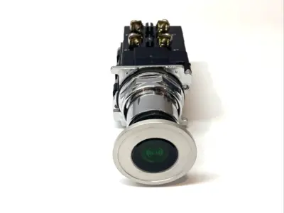 Used Cutler-Hammer Green Illuminated Flat Push Button w/ 2x 091296 Relays & Switches Michigan US | Maverick Industrial Sales #1414317