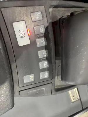 USED CAT 2EP11000