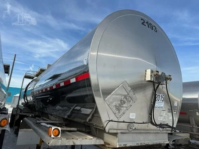 Used 1996 BRENNER _UNKNOWN_ Tanker Trailers Indiana US | Lakeshore Equipment Sales #1546571