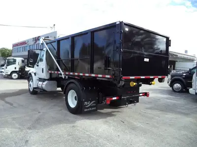 Used 2019 INTERNATIONAL _UNKNOWN_ Hooklifts & Roll-Offs Florida US | TLC Truck & Equipment #1568910