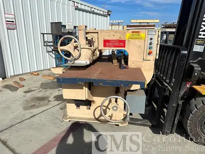 USED EKSTROM CARLSON SINGLE LINE RIP SAW