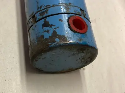 Used VICKERS CF-2P-010-A 151459L Cylinders | Surplus Asset Holdings #1206703