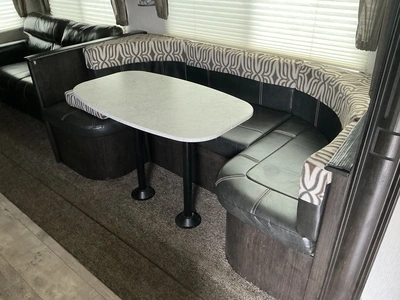 Used 2019 HEARTLAND NORTH TRAIL CALIBER 31BHDD Campers, Caravans, Motorhomes Michigan US | Miedema Asset Management Group #1474478