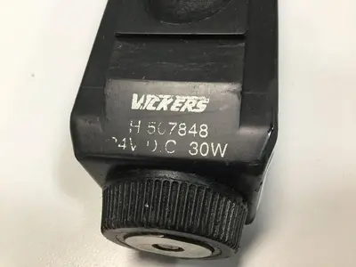 USED VICKERS DG4V-3-2A-M-U-H7-60