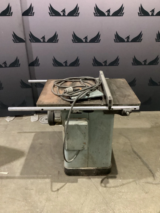 Used DELTA 34-802F Woodworking Table Saws Michigan US | iGAM Industrial Marketplace #1336015
