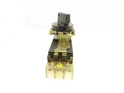 Fuji Electric EG63AH Circuit Breaker Disconnect Switch 60A 3P