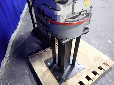 USED 2000 MOTOMAN UP20