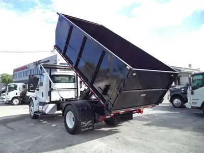 Used 2019 INTERNATIONAL _UNKNOWN_ Hooklifts & Roll-Offs Florida US | TLC Truck & Equipment #1568910