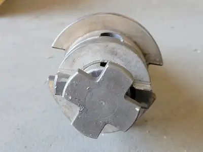 Tool Holder 1-1/2" W1"