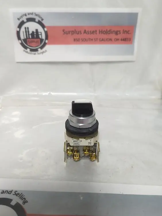 Used ALLEN-BRADLEY 800T-J2 Relays & Switches Ohio US | Surplus Asset Holdings #1578892