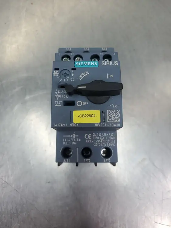 Used Siemens 3RV2011-1DA10 SIRIUS Circuit Breaker Circuit Breakers South Carolina US | Palmetto Automation #1519673