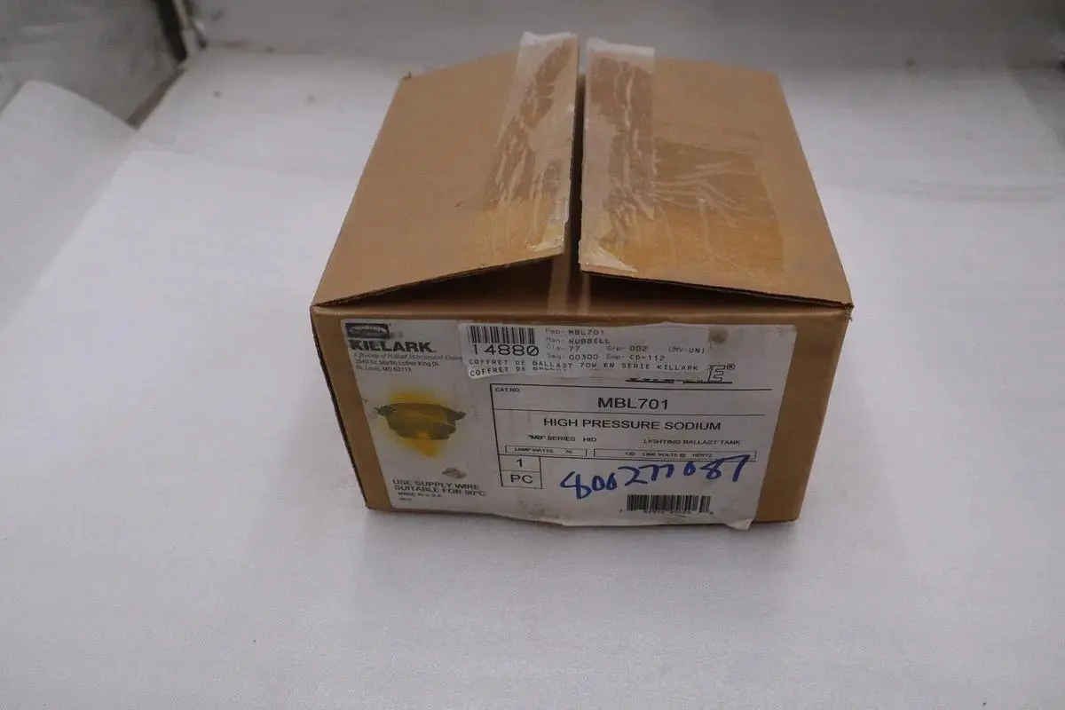 NEW OPEN BOX Killark MBL701 HID Fixture Ballast Tank STK GF958