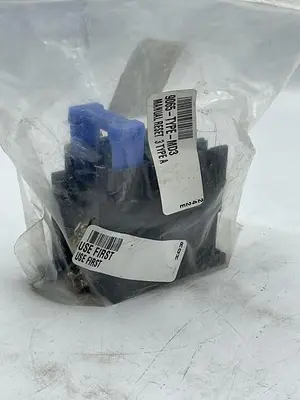 New | in-Stock SQUARE D SQUARE D 9065-TYPE-MD3 Misc Electrical & Power Parts | ND Industrial Surplus #1215943