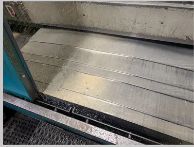 2007 AGMA VMC-158 Vertical Machining Centers | ListingHippo (6)