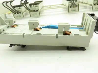Wohner Classic 60 System Busbar 24" 3Ph 362A EQUES Lot of 5 32A 600V Adapters
