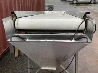 113" Long Belt Conveyor
