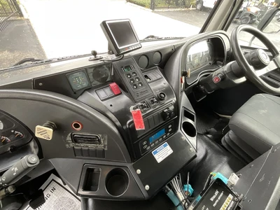 Used 2016 AUTOCAR XPERT Street Sweeper California US | Big Truck & Equipment #1412203