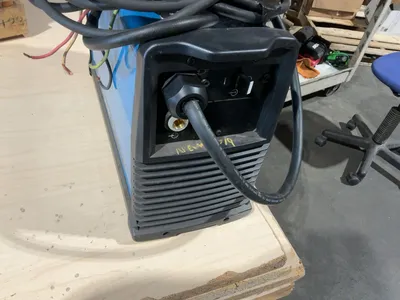 Used MILLER DYNASTY 210, 210-AMP AC/DC TIG AND STICK WELDER Tig Welders Michigan US | Miedema Asset Management Group #1424990