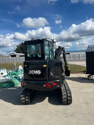 XCMG XE45U Excavator | Iron Listing (10)