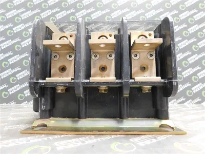 Joslyn Clark CV13U034A06-76 Compact Vacum Contactor 1000V 700HP 522kW New NIB
