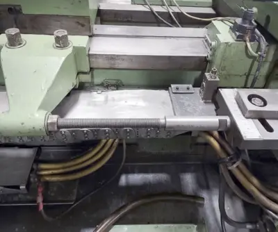 1980 BROADBENT 33100 Oil Field & Hollow Spindle Lathes | Machine Tool Emporium (12)