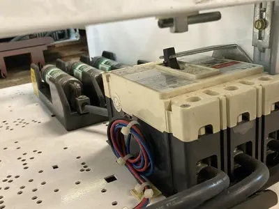 USED CUTLER-HAMMER SCL0221840