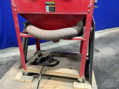 Used CENTRAL PNEUMATIC 68893 Blast Cleaning Ohio US | HGR 24 #1345197
