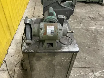BURR KING MODEL #760 BELT SANDER & CENTRAL MACHINERY MODEL #1024 DOUBLE END GRINDER ON COMMON BASE: YOBRO #24820