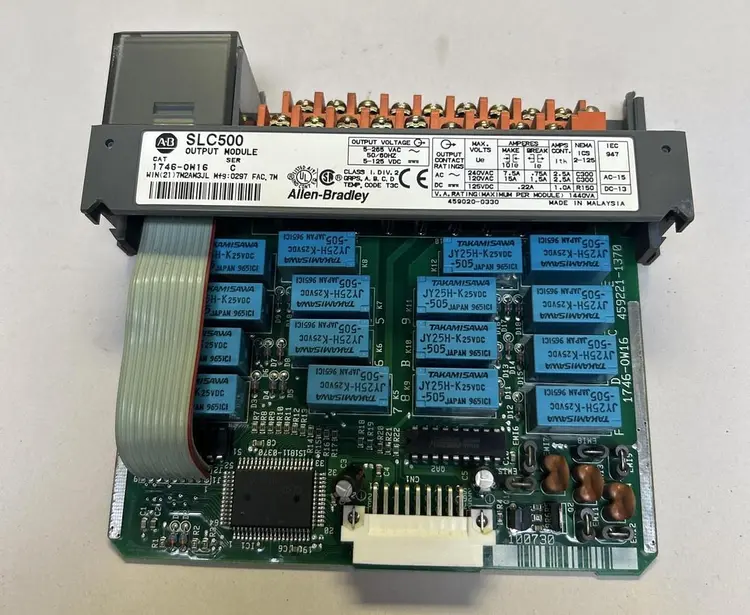 Used ALLEN-BRADLEY 1746-OW16 Input / Output Modules | Surplus Asset Holdings #1205995